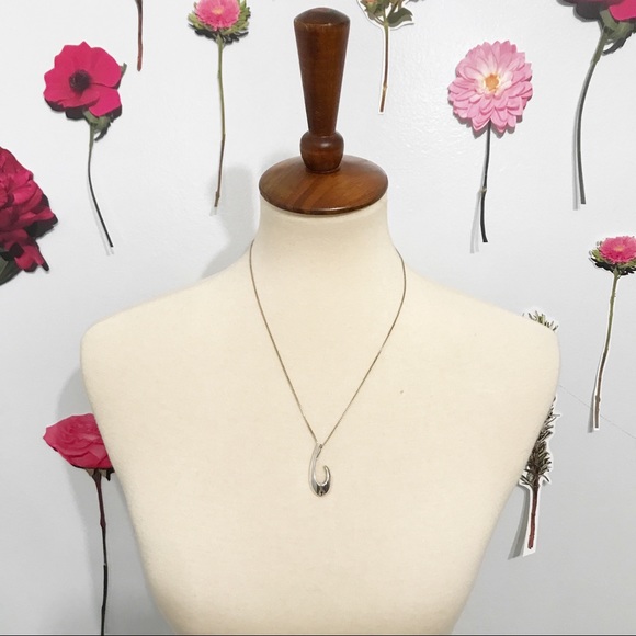 • Vintage • Sterling Hook Necklace - Picture 2 of 6